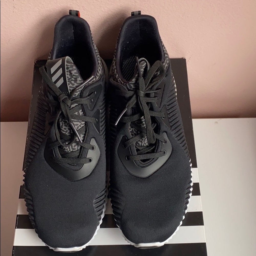 Adidas Alphabounce Sneakers